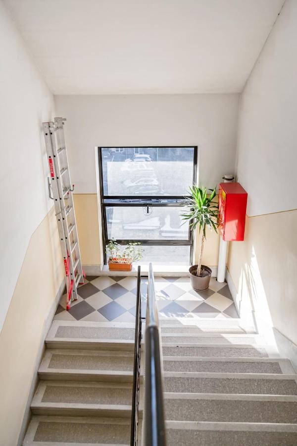 Relax Into Loft Living At A Light-Filled City Escape Budapest Eksteriør bilde